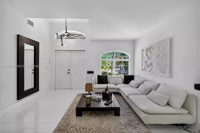 160 SW 206th Ave, Pembroke Pines, FL 33029 - Photo 7