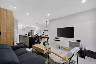 160 SW 206th Ave, Pembroke Pines, FL 33029 - Photo 15