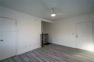 7315 Carlyle Ave, Miami Beach, FL 33141 - Photo 9