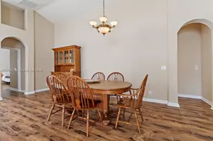 600 NW Treves Ct, Port Saint Lucie, FL 34986 - Photo 13