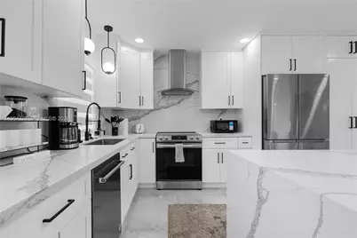 315 NW 106th St, Miami, FL 33150 - Photo 19