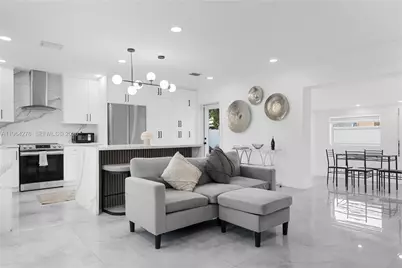 315 NW 106th St, Miami, FL 33150 - Photo 3