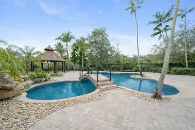 12270 SW 45th St, Miami, FL 33175 - Photo 33