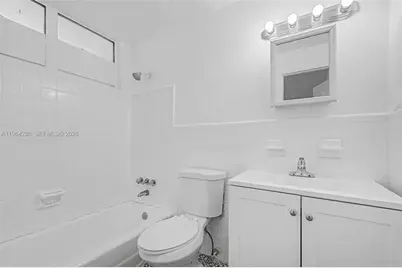 1685 Jefferson Ave #1, Miami Beach, FL 33139 - Photo 3