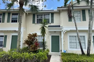 9820 NW 56th Pl, Coral Springs, FL 33076 - Photo 1