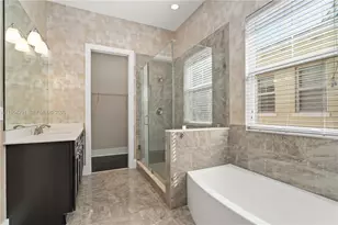 912 NE 17th Way, Fort Lauderdale, FL 33304 - Photo 29