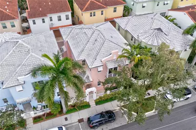 912 NE 17th Way, Fort Lauderdale, FL 33304 - Photo 5