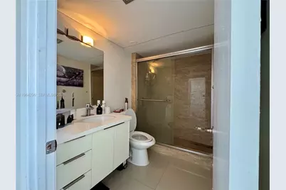 18011 Biscayne Blvd #1802, Aventura, FL 33160 - Photo 7