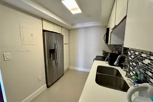 18011 Biscayne Blvd, Aventura, FL 33160 - Photo 3