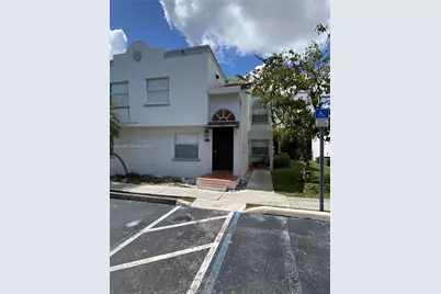 4772 NW 97th Pl #219, Doral, FL 33178 - Photo 7