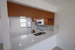 14185 SW 87th St, Miami, FL 33183 - Photo 3