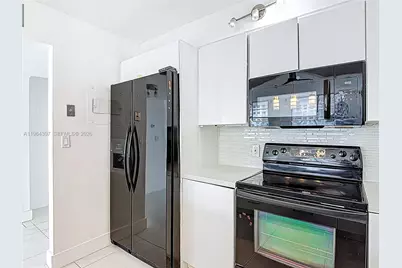 2801 NE 183rd St #1504W, Aventura, FL 33160 - Photo 23