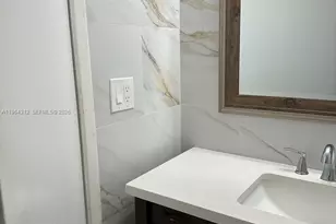 13701 Kendale Lakes Cir, Miami, FL 33183 - Photo 33