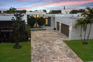 16640 Sunset Way, Weston, FL 33326 - Photo 1