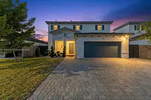 13611 SW 184th Ter, Miami, FL 33177 - Photo 1