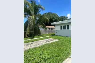 6801 NW 2nd Ct, Miami, FL 33150 - Photo 3