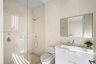 1031 W 48th St, Miami Beach, FL 33140 - Photo 41