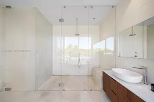 1031 W 48th St, Miami Beach, FL 33140 - Photo 31