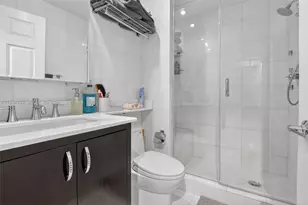 3500 Island Bl, Aventura, FL 33160 - Photo 33