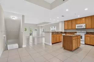 630 SW 1st Dr, Pompano Beach, FL 33060 - Photo 11