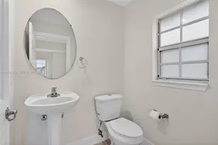 630 SW 1st Dr, Pompano Beach, FL 33060 - Photo 21