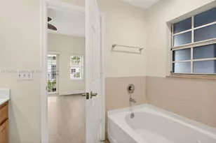 630 SW 1st Dr, Pompano Beach, FL 33060 - Photo 35