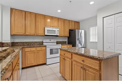 630 SW 1st Dr, Pompano Beach, FL 33060 - Photo 13