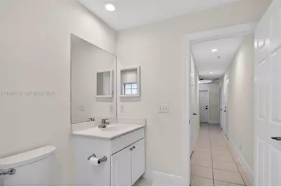 630 SW 1st Dr, Pompano Beach, FL 33060 - Photo 9