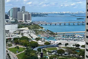 300 S Biscayne Blvd, Miami, FL 33131 - Photo 13