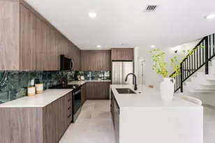 523 NW 13th Ct, Florida City, FL 33034 - Photo 5