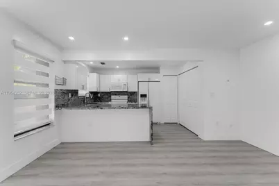 6346 SW 136th Ct #110-H, Miami, FL 33183 - Photo 9