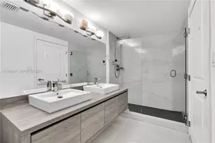 400 Sunny Isles Blvd, Sunny Isles Beach, FL 33160 - Photo 21