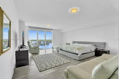 400 Sunny Isles Blvd #907, Sunny Isles Beach, FL 33160 - Photo 17