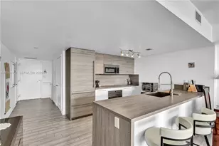 400 Sunny Isles Blvd, Sunny Isles Beach, FL 33160 - Photo 9