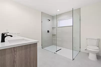 560 SW Carter Ave, Port Saint Lucie, FL 34983 - Photo 23