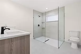 560 SW Carter Ave, Port Saint Lucie, FL 34983 - Photo 23