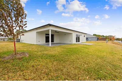 560 SW Carter Ave, Port Saint Lucie, FL 34983 - Photo 31
