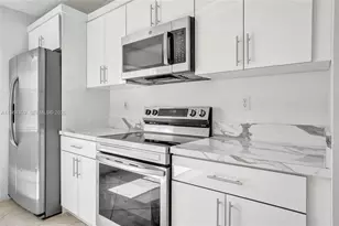 2421 SW 103rd Way, Miramar, FL 33025 - Photo 3