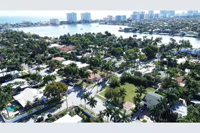 1000 Harrison St, Hollywood, FL 33019 - Photo 21