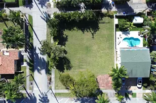 1000 Harrison St, Hollywood, FL 33019 - Photo 1