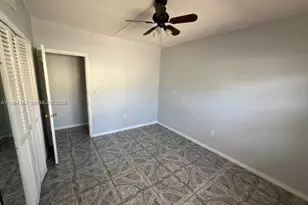 1591 NE Miami Gardens Dr, Miami, FL 33179 - Photo 19