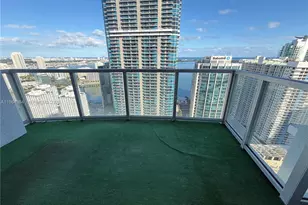 1060 Brickell Ave, Miami, FL 33131 - Photo 1