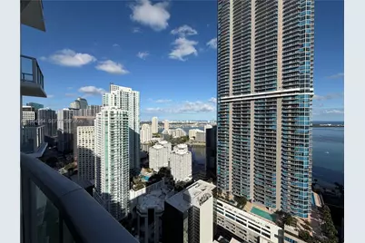 1060 Brickell Ave #4003, Miami, FL 33131 - Photo 13