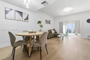 2 Simonton Cir, Weston, FL 33326 - Photo 5