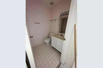 725 NW 123rd Ave, Miami, FL 33182 - Photo 13