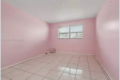 8135 Sunrise Lakes Blvd #208, Sunrise, FL 33322 - Photo 27