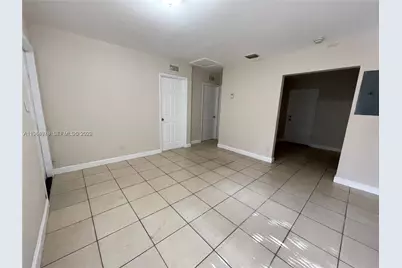 534 NW 23rd Ave #3, Fort Lauderdale, FL 33311 - Photo 7