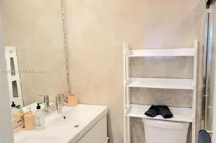 3324 Cabaret Ln, Margate, FL 33063 - Photo 17