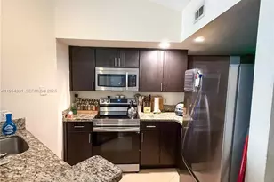 13060 Vista Isles Dr, Sunrise, FL 33325 - Photo 11