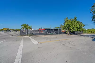 10801 NW 27th Ave, Miami, FL 33167 - Photo 3